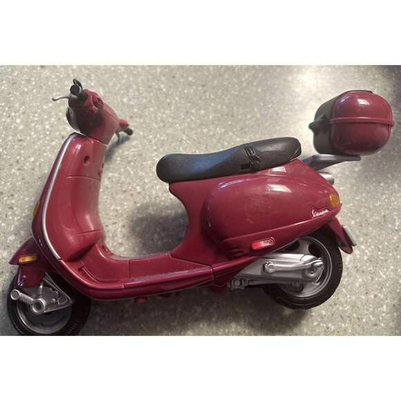 Barbie Chelsea Vespa Model Scooter Bike Toy Maroon Plastic 2002 Play Kids - Picture 1 of 4